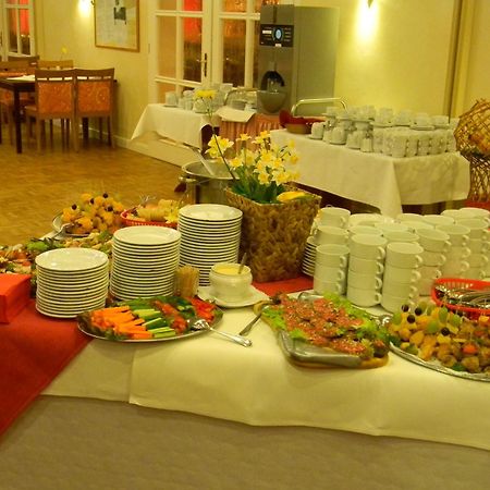 Kraeuterhotel & Restaurant Heidejaeger Mulmshorn Esterno foto