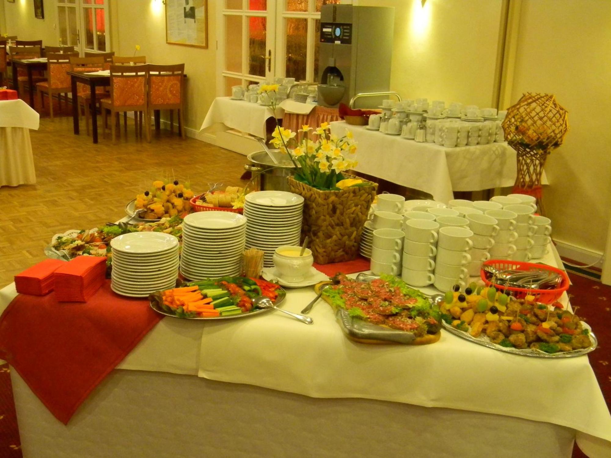 Kraeuterhotel & Restaurant Heidejaeger Mulmshorn Esterno foto